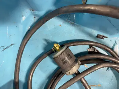 USED DAYTON 3YB77