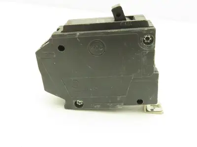 General Electric THQB1120 Circuit Breaker 1-Pole 20A Screw In 120/240V Lot of 22