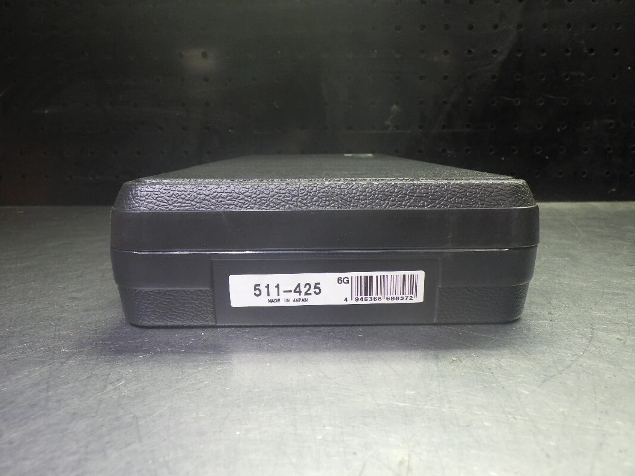 Mitutoyo 1.4-2.5" 6 Anvil (0.000080") Dial Bore Gage 511-425 (LOC1055B)
