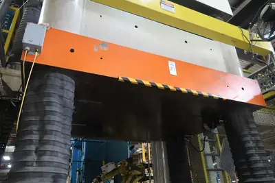 2017 GREENERD 4TA-900/700-60x60-75R160PRE-67RPRE Presses, Hydraulic | Machnet (4)