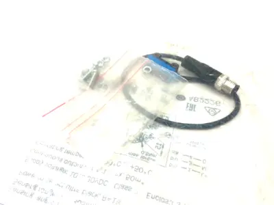 NEW SICK PHOTOELECTRIC PROXIMITY SENSOR