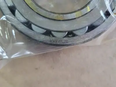 NEW SKF 22209 E/C3