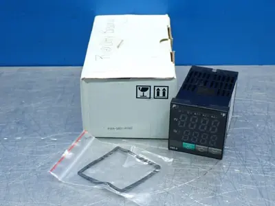 NEW FUJI ELECTRIC PXR4SAS14V0A1