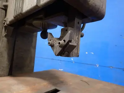 Doall 14" Throat Vertical Band Saw