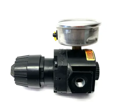 USED WILKERSON MODULAR PRESSURE REGULATOR, FULL FLOW PORTS 1/4" NPT