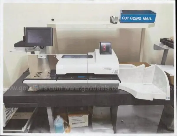 Used PITNEY BOWES CONNECT 1000 Mailing Equipment Delaware US | United Machine Co. #1557044