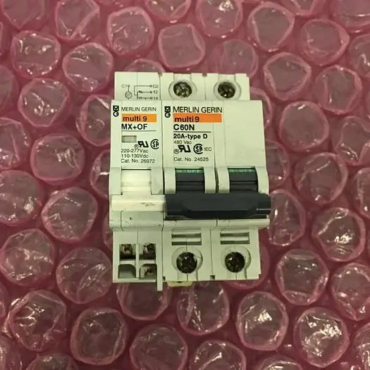 Merlin Gerin E90509, Stunt Trip with Auxiliary Switch for C60.