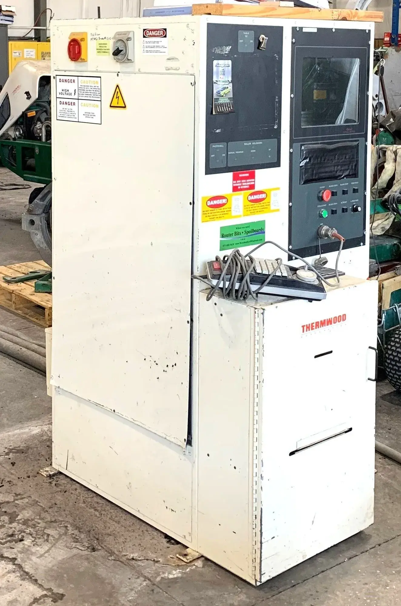 Used 2006 THERMWOOD CS45 CNC Routers Illinois US | Aucto #1333528