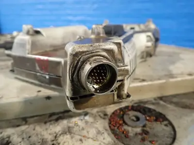 USED YASKAWA ELECTRIC MH6