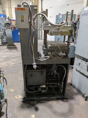 Used WABASH WABASH 20-1212-2TMB PRESS Hydraulic Presses Michigan US | Alma Machinery #1424480