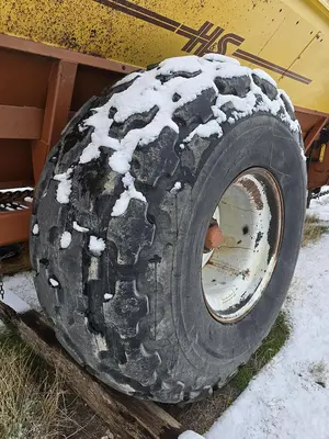 USED 2007 H&S 30 TON