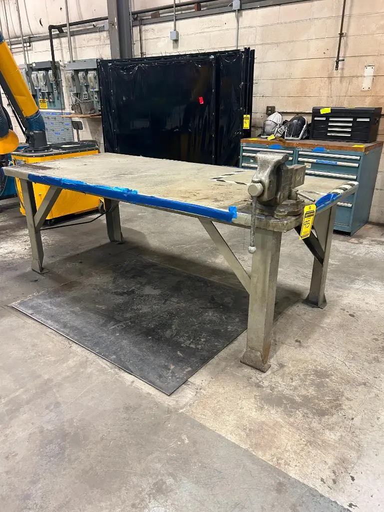 Used _UNKNOWN_ _UNKNOWN_ Work Benches Virginia US | Myron Bowling Auctioneers Inc #1553583