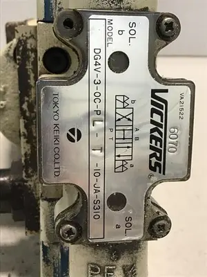 USED VICKERS DG4V37CMP7H750