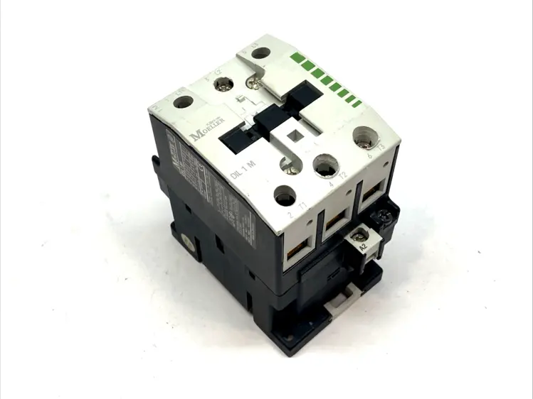 Used MOELLER CONTACTOR 3‑POLE 55A IEC 110V COIL PLC Contactors Michigan US | Maverick Industrial Sales #1090316