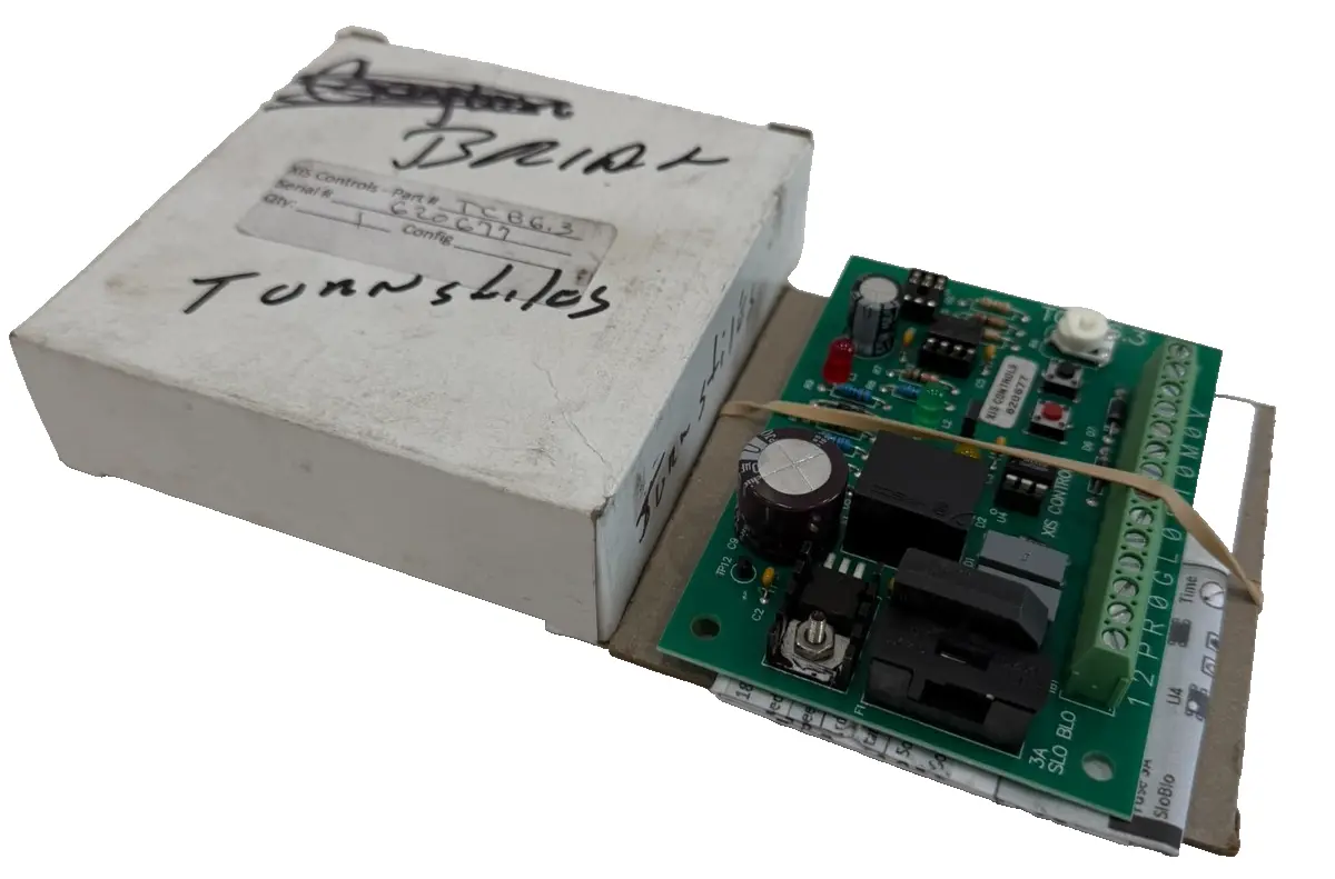 NEW XIS CONTROLS TCB 6.3 CIRCUIT BOARD CONTROL