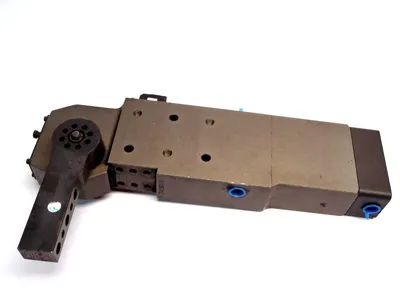 STC62-120-723107H-90AR-SC2NDC / EE280-92140 | BTM STC62-120-723107H-90AR-SC2NDC Power Clamp w/ Namco EE280-92140 Sensor - Used
