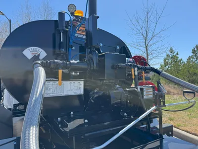 LEEBOY TDC600 Asphalt Distributor | Mid South Machinery (2)
