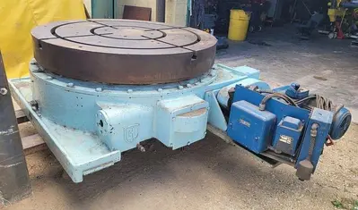 USED G&L 60'' DIAMETER ROTARY TABLE