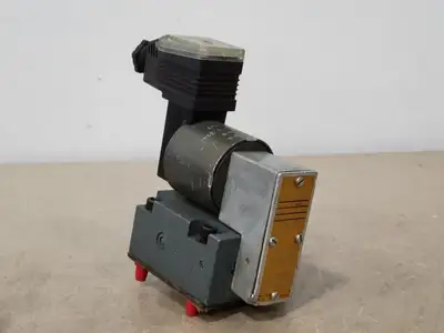 USED REXROTH M-3 SE 10 U20/315 G24 NZ55LV/5