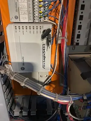 USED ARROW 2000