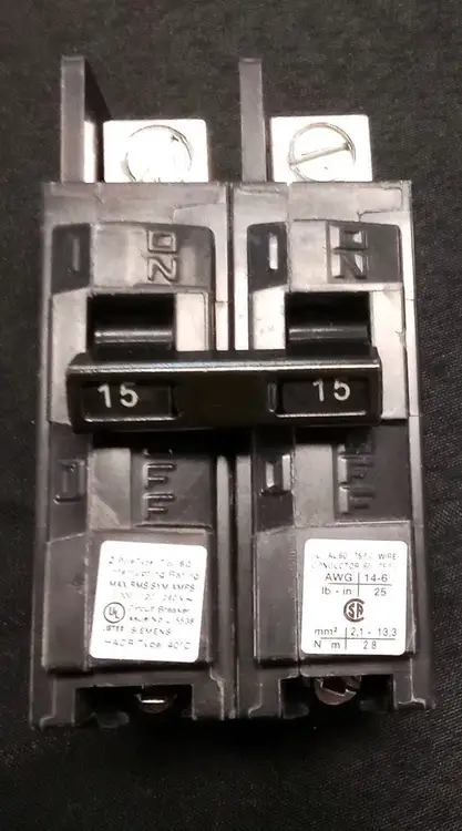 Used Siemens Siemens BQ2B015L 2-Pole 15A Circuit Breaker Circuit Breakers US | Infinity wholesale & Supply LLC #1305630