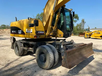 2005 Caterpillar M316C