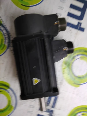 USED PANASONIC MSMA102P1C