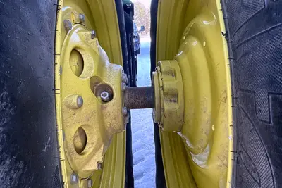 Used 2021 JOHN DEERE 8R 230 Tractors & Trailers Virginia US | Proxy Equipment #1382935