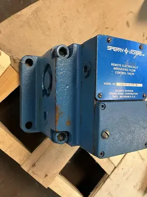 USED VICKERS FGE-06-30-002-12