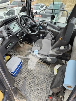 USED 2018 BELL B40E