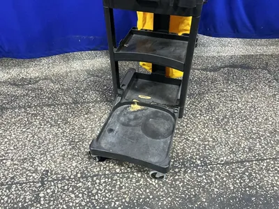 Used RUBBERMAID _UNKNOWN_ Miscellaneous MRO Ohio US | HGR 24 #1261064