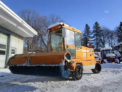 Used 2006 ROSCO 4820 Street Sweeper New York US | Abele Tractor #1343028