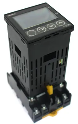 USED OMRON E5CN-Q2TU