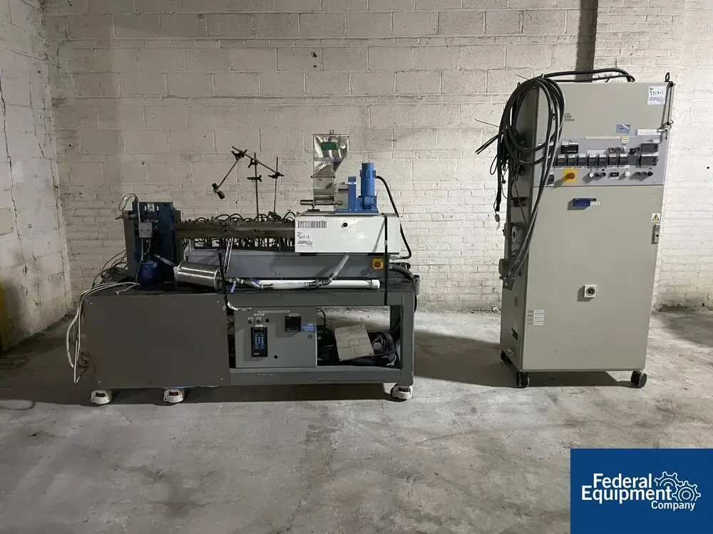 USED Baker Perkins 19 mm Baker Perkins Twin Screw Extruder, Model MP-19-TC
