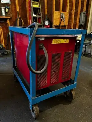 USED LINCOLN ELECTRIC R3R-500