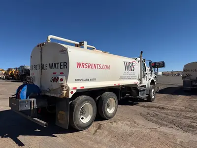 USED 2019 Freightliner M2 106
