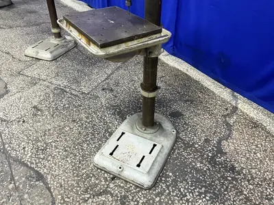Used DELTA _UNKNOWN_ Drill Press (Woodworking) Ohio US | HGR 24 #1518921