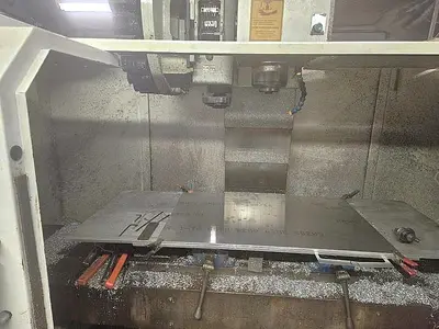 USED 2011 CLAUSING VMC-1020SF