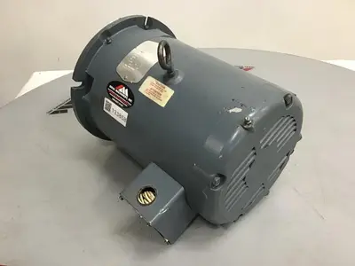 USED CINCINNATI MILACRON 37F546X3361