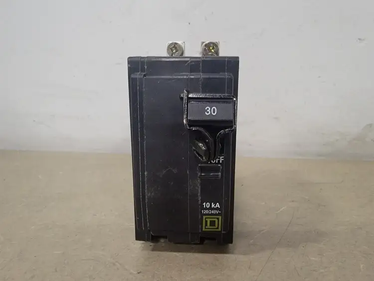 Used SQUARE D QOB230 Switchgears British Columbia CA | Lenmark #367185