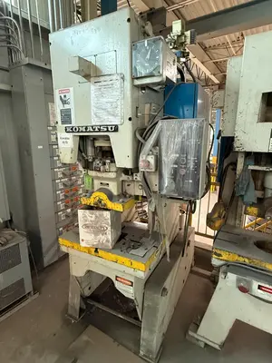 1982 KOMATSU OBI 45-2 Straight Side Presses | ListingHippo (1)