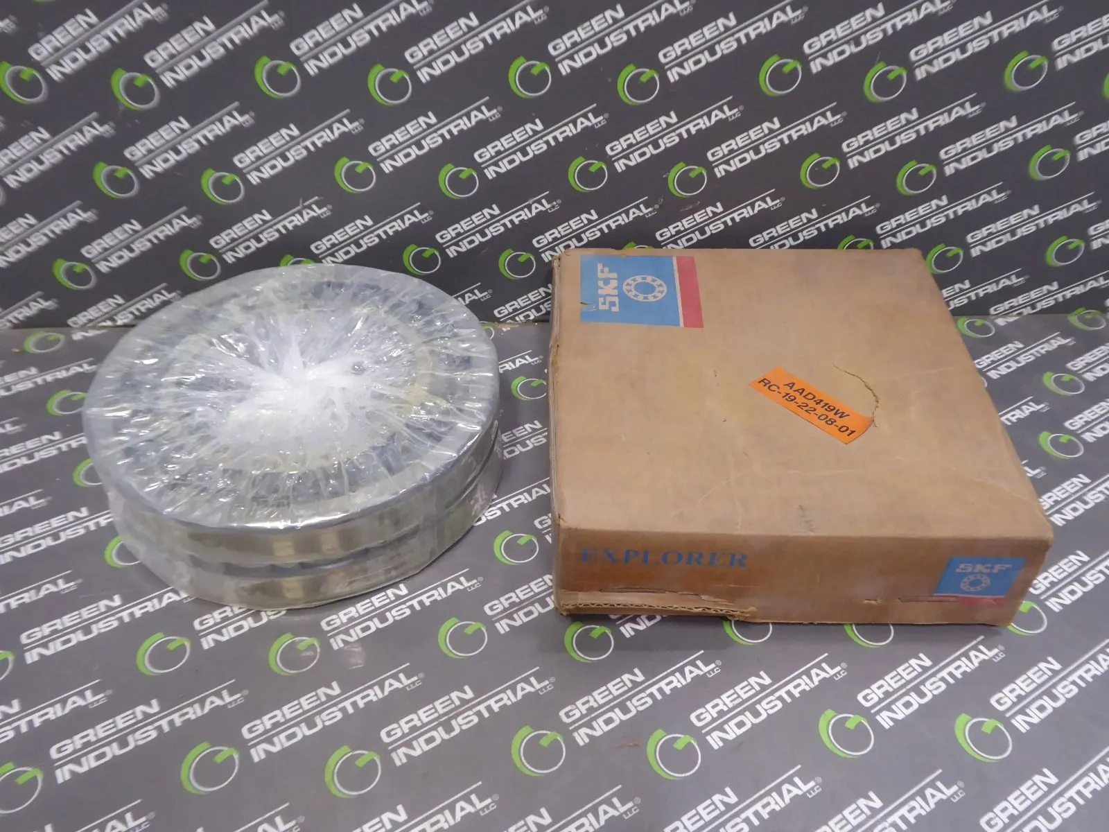 SKF Explorer 22224 CCK/C3W33 Spherical Roller Bearing 220x400x108 New NIB