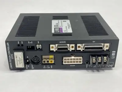 USED ORIENTAL MOTOR LIMO LINEAR MOTION CONTROLLER W/ KEY CK1 FOR EZSM6D040A