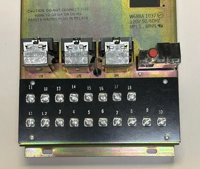 USED HONEYWELL W688A1037