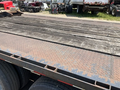 2005 Leland 30’ Tag Trailer