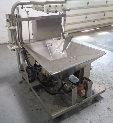 Used 1992 HINDS BOCK ICER Glaze Applicator California US | BakeryEquipment.com #1554618