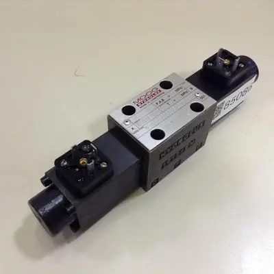 USED MOOG KWE43P06C08PC0BN