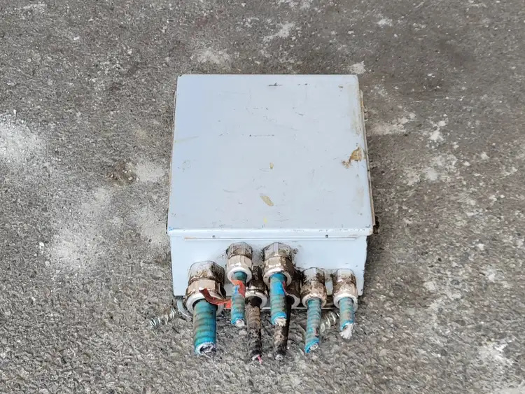 Used HOFFMAN A-1210CH Misc Electrical & Power Parts British Columbia CA | Lenmark #251644
