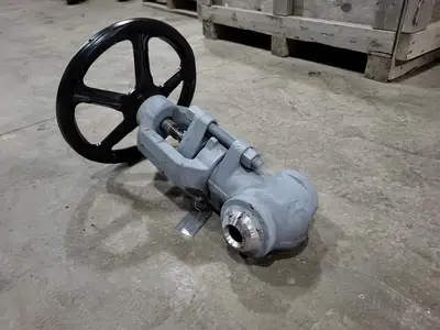2" Class 2500 Globe Valve B16.34