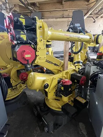 Used 2015 FANUC R-2000IB/125L Robots Michigan US | RAB Industries, Inc. #184495